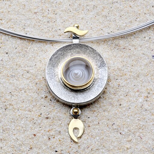 Galerie der Mokumegane Artisten